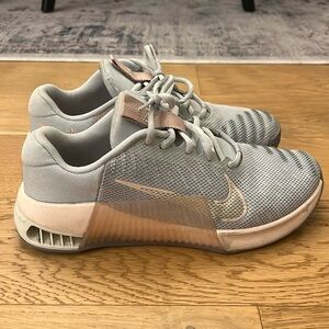 Women’s Nike Metcon 9